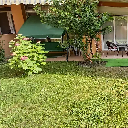 уютная квартира-студия в старом поморие, болгария Apartment *